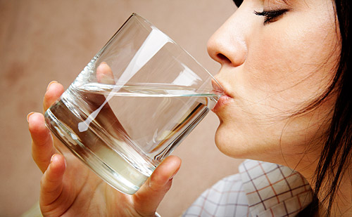 white-woman-drinking-water